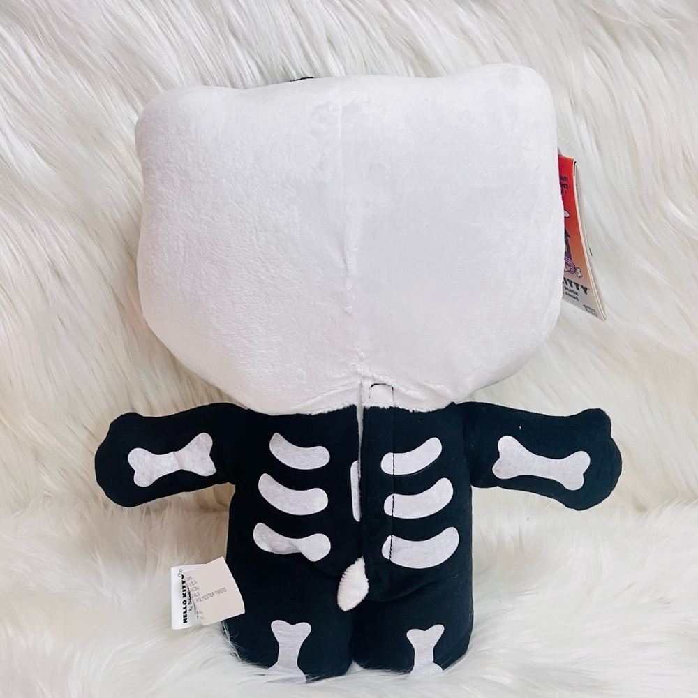 Hello Kitty Skeleton Stepper - Picture 3 of 3